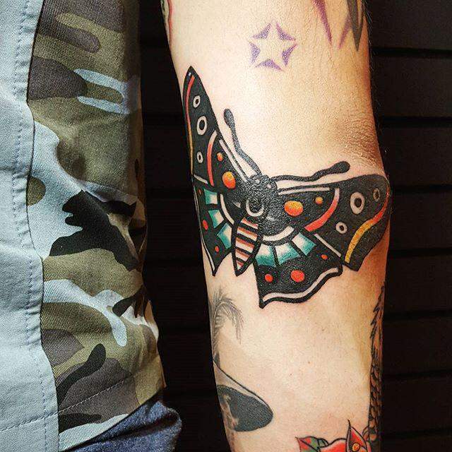 tatuaggio farfalla 13