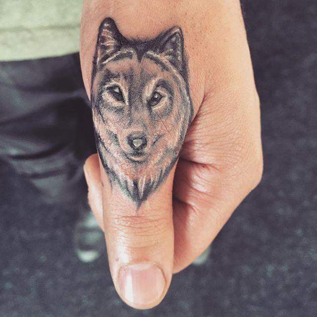 Tatuaggi di lupo: 108 Vari disegni