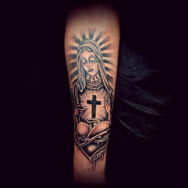 tatuaggio madonna maria 41