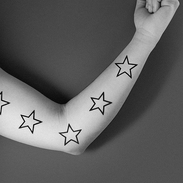 50 Tatuaggi con uno o più stelle