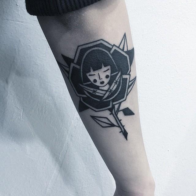 tatuaggio rosa 111