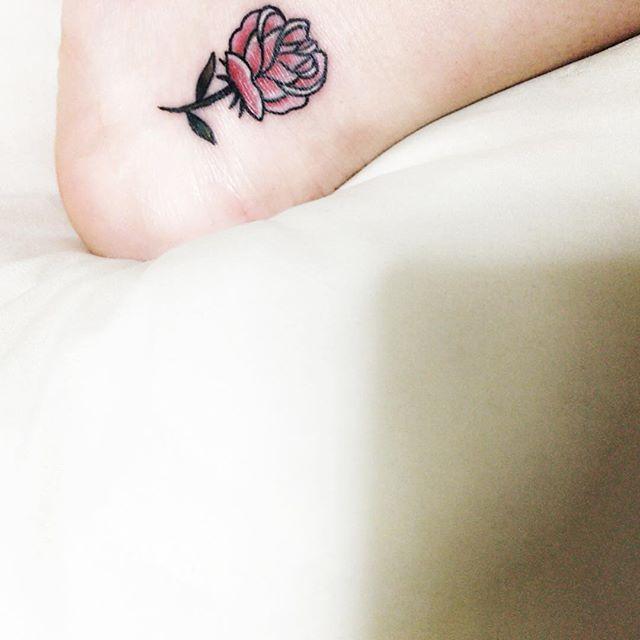 tatuaggio rosa 63