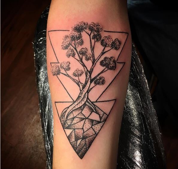 tatuaggio triangolo 09