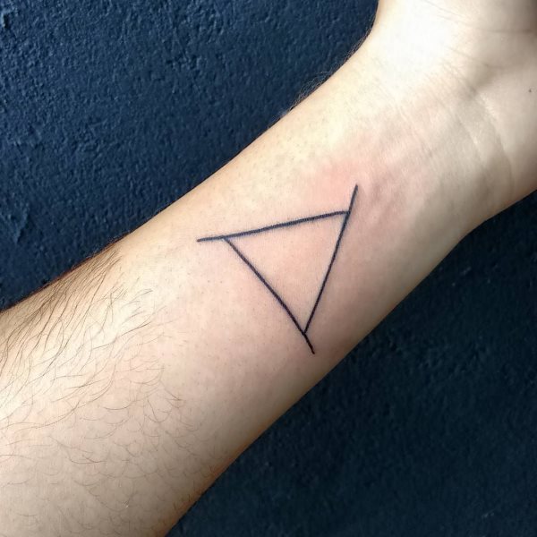 tatuaggio triangolo 87