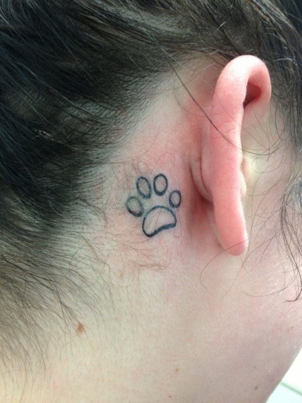 tatuaggio zampa di cane 155