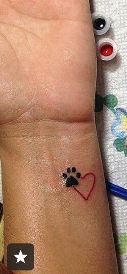 tatuaggio zampa di cane 263