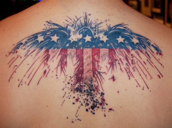 81 Tatuaggi patriottici di bandiere: Galleria