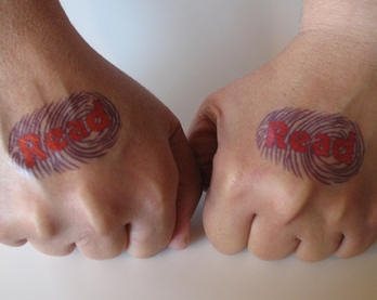 hand tattoo 1006