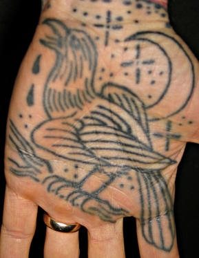 hand tattoo 1008