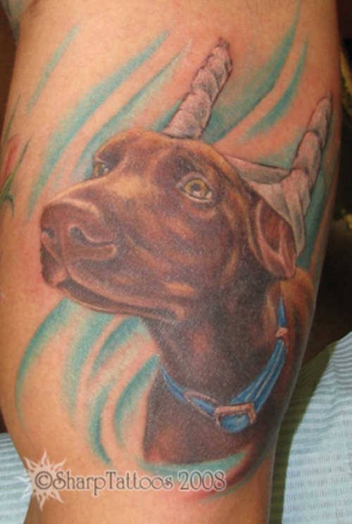 hund tattoo 84