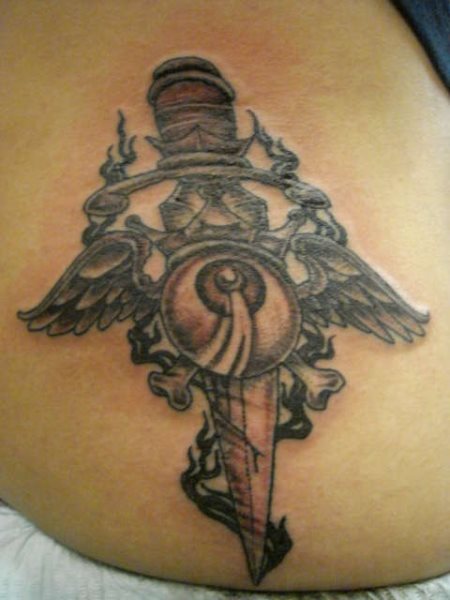 messer tattoo 535