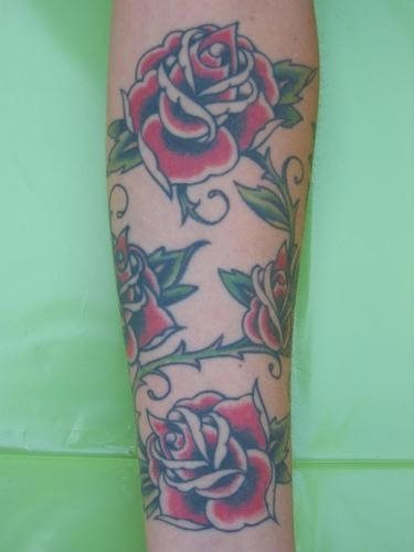 rose tattoo 1007