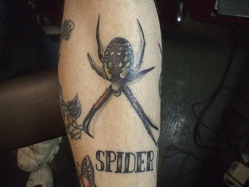 skorpion tattoo 1122