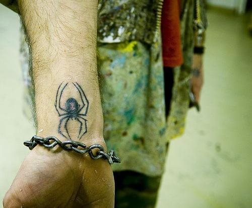 skorpion tattoo 1143