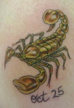 skorpion tattoo 1083