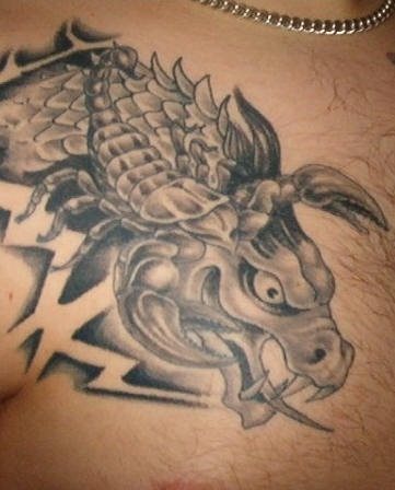 skorpion tattoo 1035