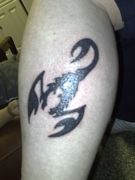 skorpion tattoo 1042