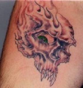 schadel tattoo 520