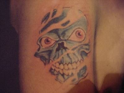 schadel tattoo 523