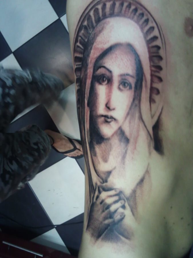 jungfrau tattoo 41