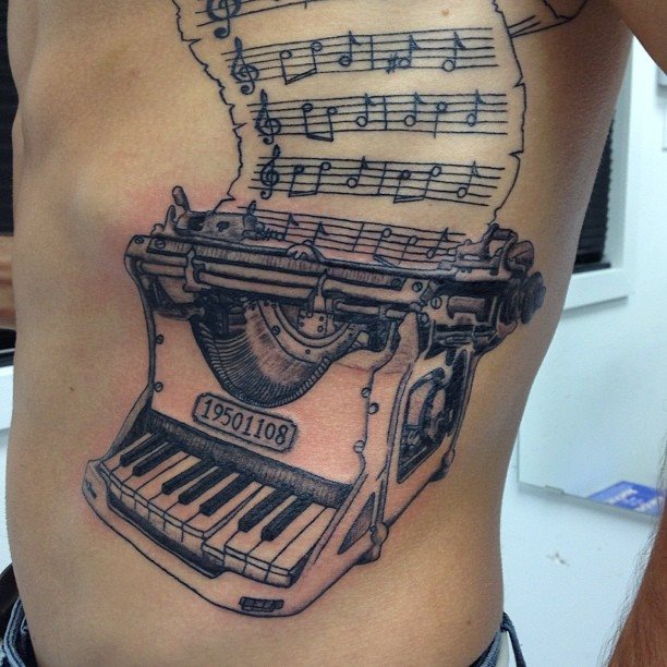 musik tattoo 45