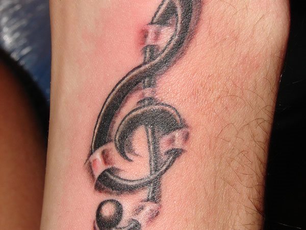 violinschlussel tattoo 20