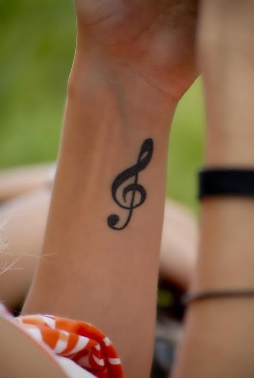 violinschlussel tattoo 35