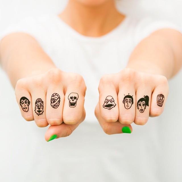 Hand Tattoo 127
