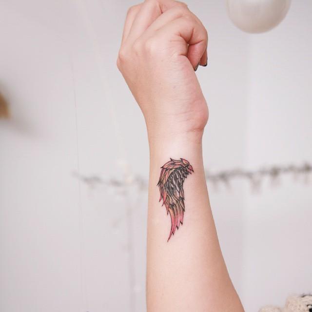 Handgelenk Tattoo 125