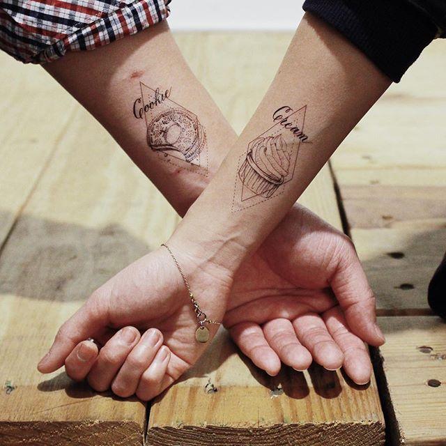 Galerie mit 90 Tattoos für Pärchen