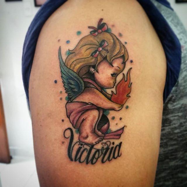 Fotogalerie von 76 Tattoos von Engeln und Engelchen