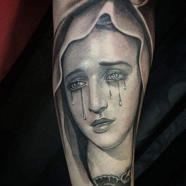 Jungfrau Maria Tattoo 51