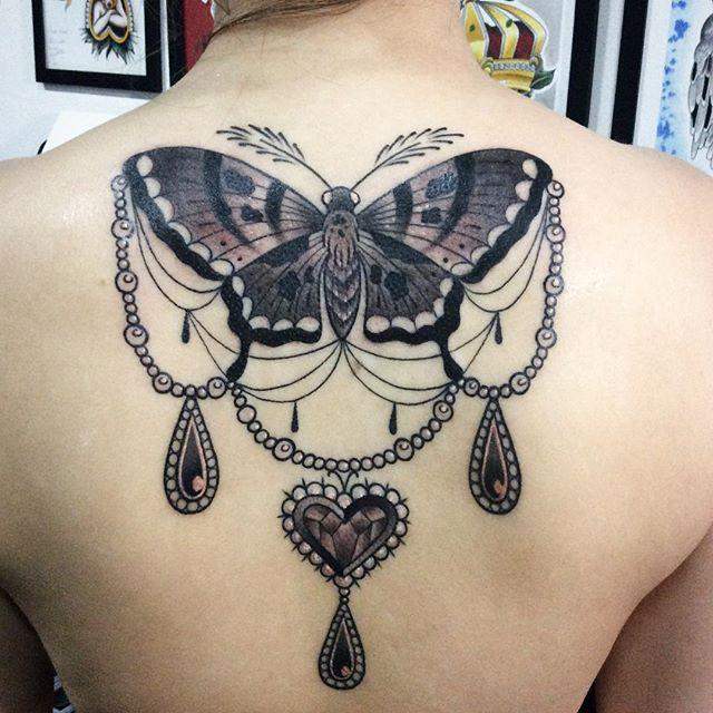 Schmetterling Tattoo 19
