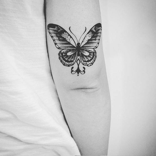 Schmetterling Tattoo 57