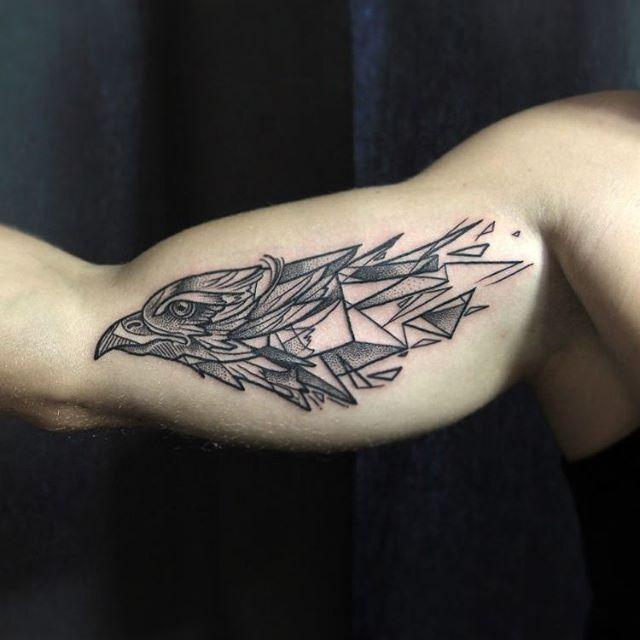 Adler Tattoo 115