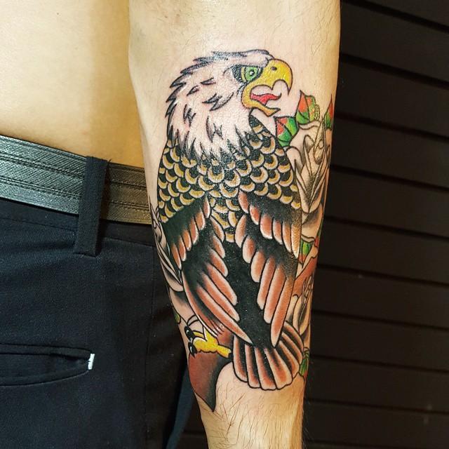 Adler Tattoo 77