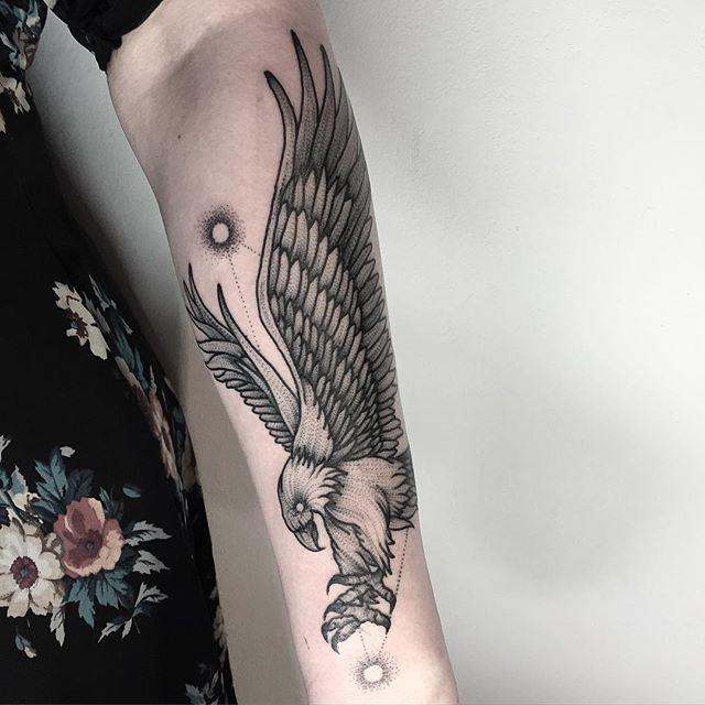 Adler Tattoo 85