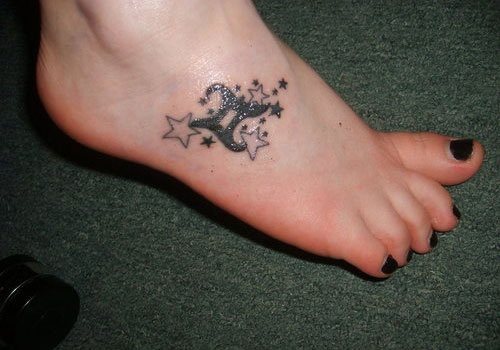 Bildergalerie mit 70 TattooMotive für den Fußrücken