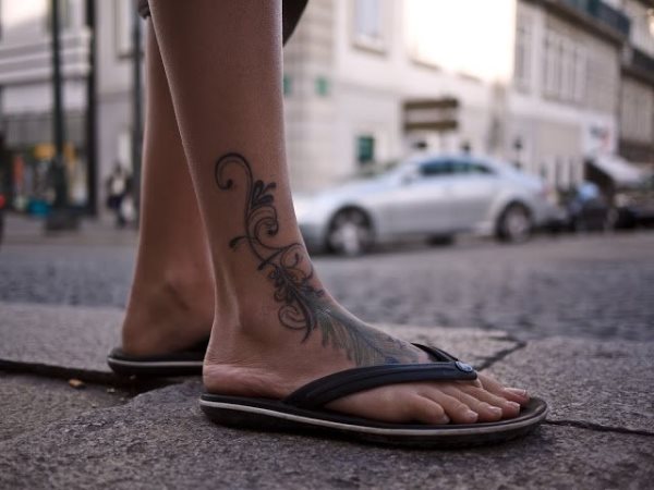 Bildergalerie mit 70 TattooMotive für den Fußrücken